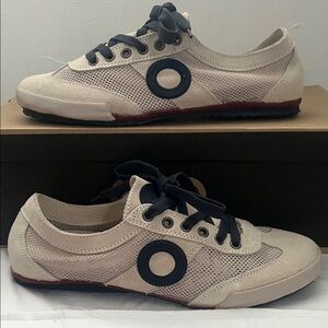 Beige Sneakers with Black Accents , Aro original Joanetta sneakers.